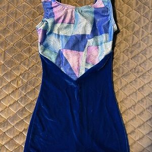 Motionwear Girl’s Shorts Leotard Size 6X-7